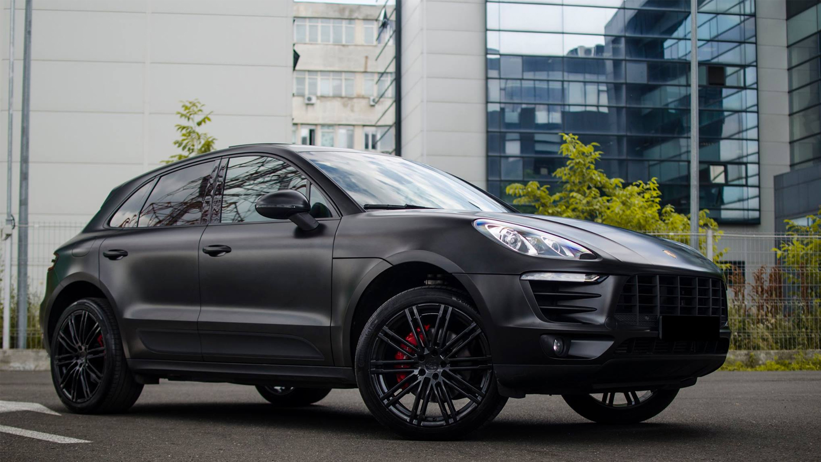 Porsche Macan S Satin Black Wrap - DCM Design